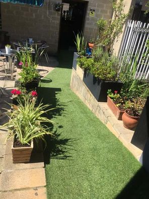 Las Piscinas Balmaseda plantas de patio